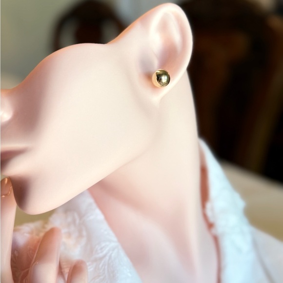 Classic Gold Stud Earrings ⚜️ - Picture 7 of 11